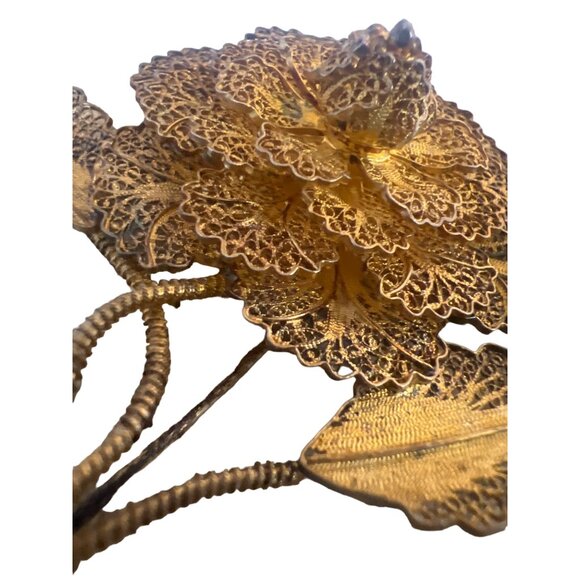 Vintage Austrian West Germany Gold Tone Filagree Flower Brooch Tone - Picture 8 of 9